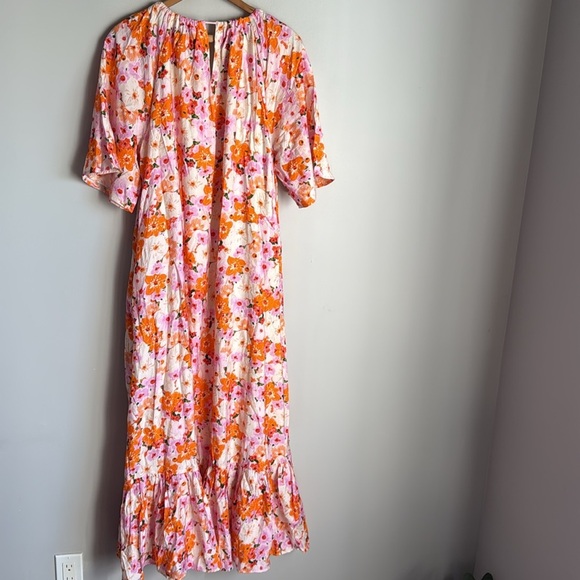 NEW Ivy City Co HAVEN MAXI DRESS Medium - Picture 7 of 13
